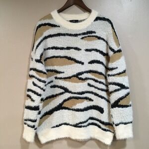 Fate Fuzzy Knit Crewneck Sweater Womens XL Animal Print Tiger Stripe Statement